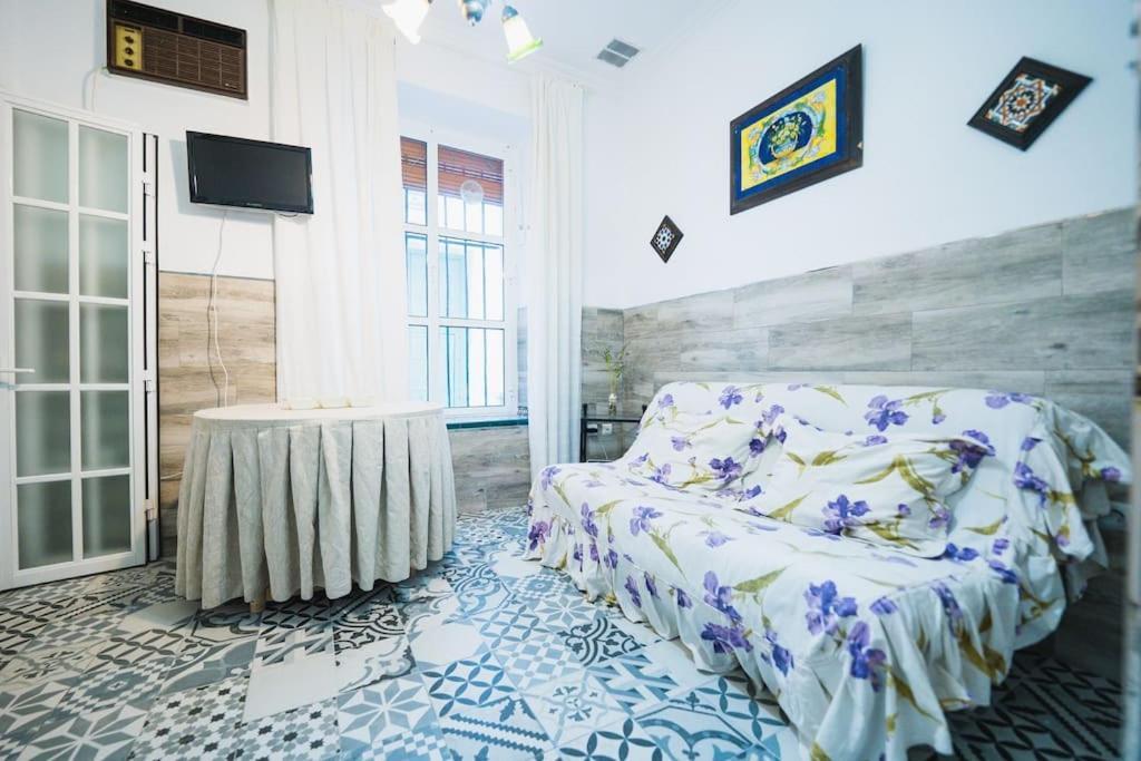 Apartment En El Barrio De San Lorenzo, Junto A La Basilica Del Gran Poder *